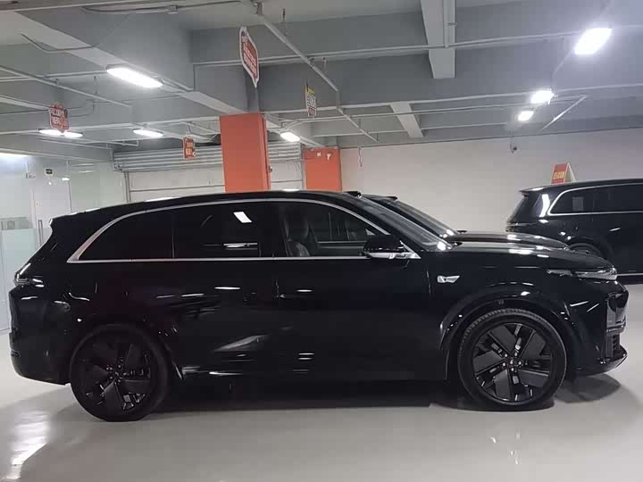 LiXiang L7 2025 2025款 Ultra 智能焕新版