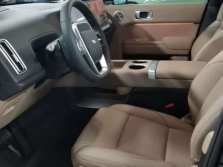 LiXiang L7 2025 2025款 Ultra 智能焕新版