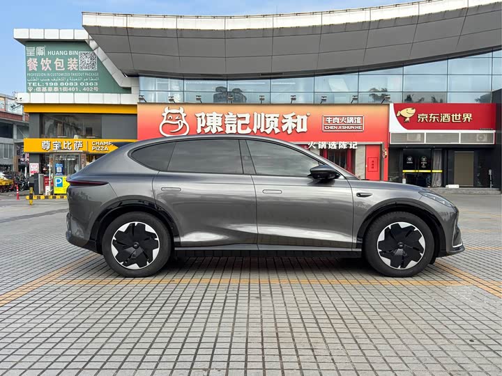 IM motors LS7 2023 2023款 90kWh Elite后驱版