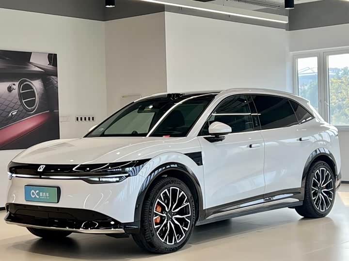 Zeekr 7X 2025 2025款 100kWh 长续航后驱智驾版