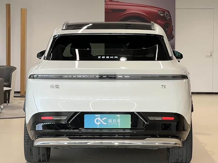 Zeekr 7X 2025 2025款 100kWh 长续航后驱智驾版
