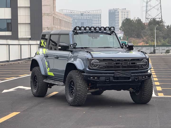 Ford Bronco 2024 2024款 2.3T 荒地