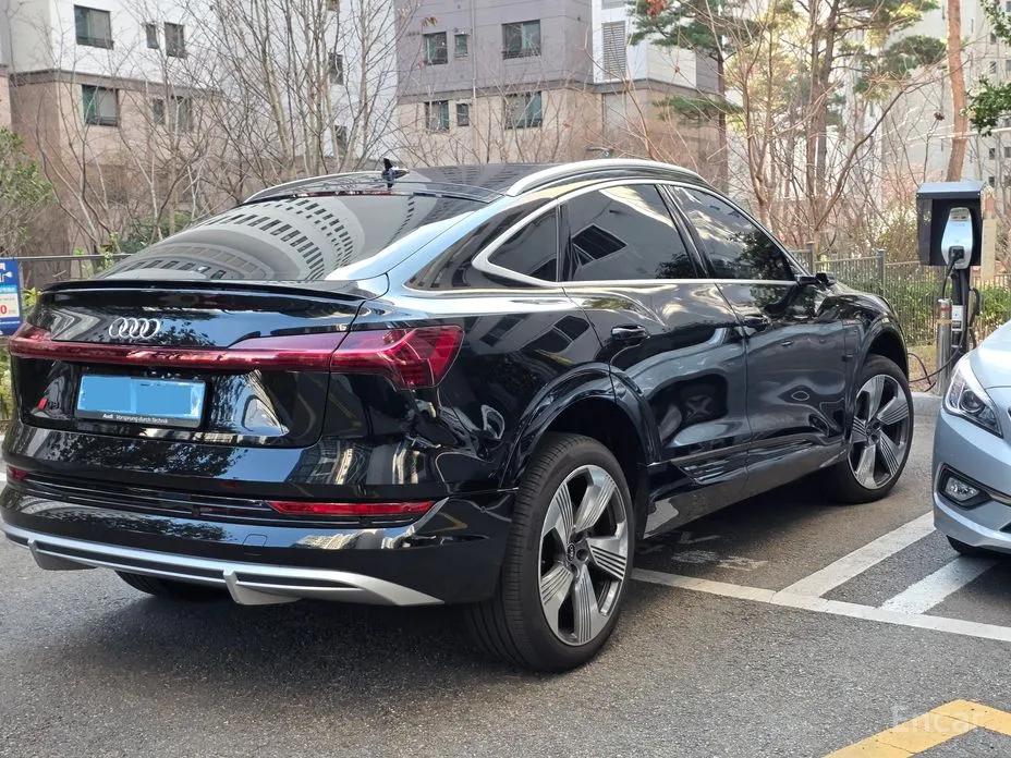 Audi e-tron 2020 55 Quattro Sportback