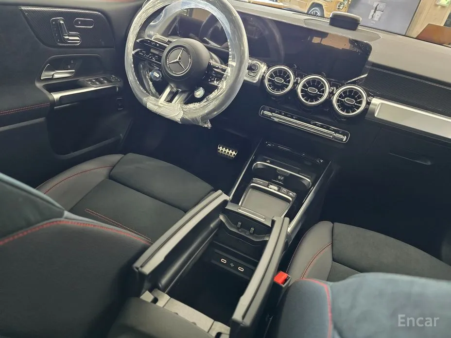 Mercedes-Benz GLB-Class 2020 AMG GLB35 4MATIC