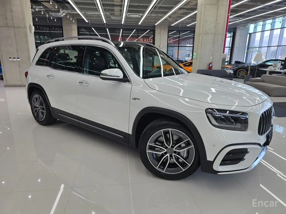Mercedes-Benz GLB-Class 2020 AMG GLB35 4MATIC