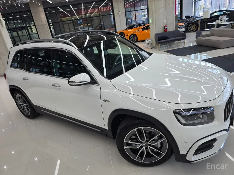 Mercedes-Benz GLB-Class 2020 AMG GLB35 4MATIC