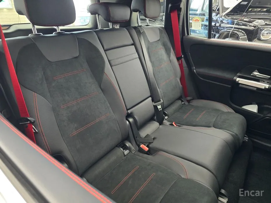 Mercedes-Benz GLB-Class 2020 AMG GLB35 4MATIC