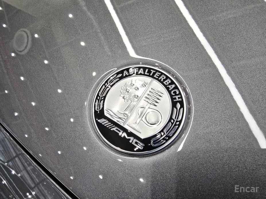 Mercedes-Benz GLB-Class 2020 AMG GLB35 4MATIC