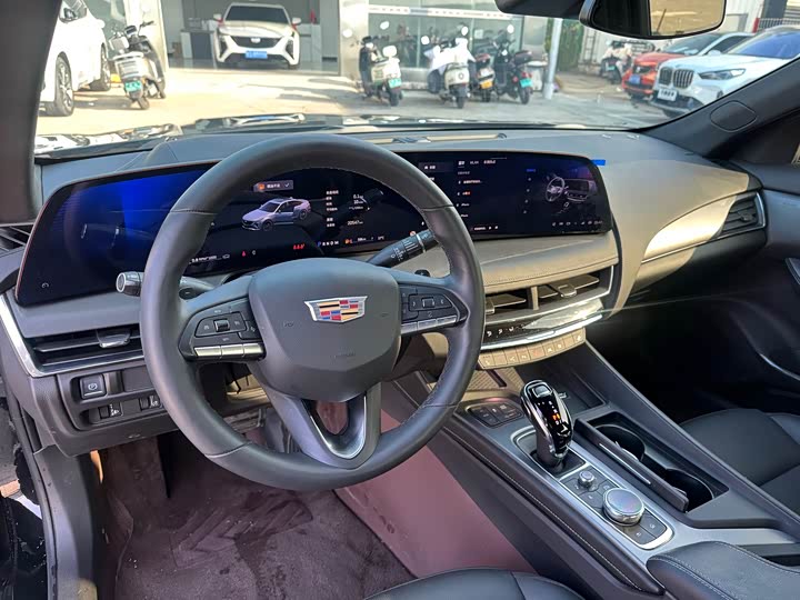 Cadillac CT5 2025 2025款 28T 城市运动版