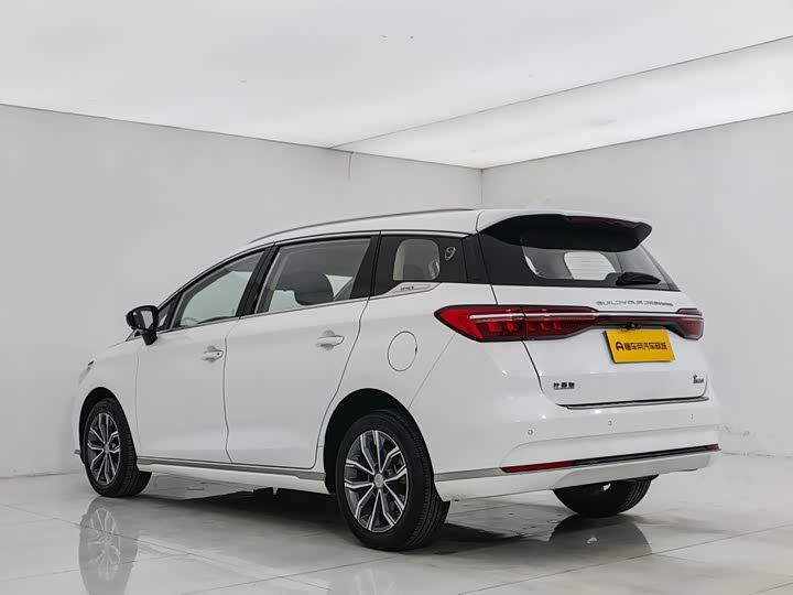 BYD Song Max 2021 2021款 升级版 1.5T 自动尊贵型 6座