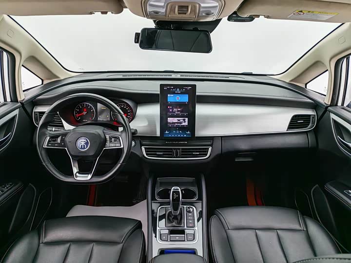 BYD Song Max 2021 2021款 升级版 1.5T 自动尊贵型 6座