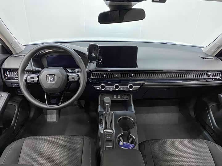 Honda Integra 2023 2023款 240TURBO CVT领先版