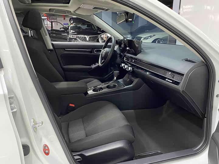 Honda Integra 2023 2023款 240TURBO CVT领先版