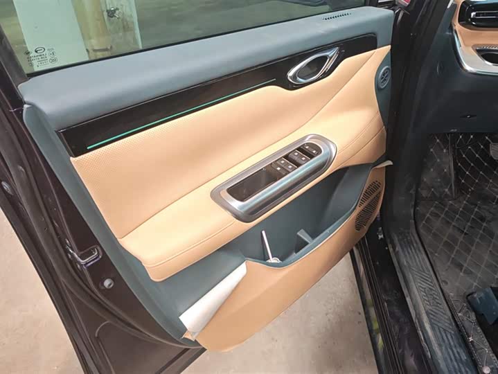 GAC Trumpchi E8 2024 2024款 150km 龙腾光辉版