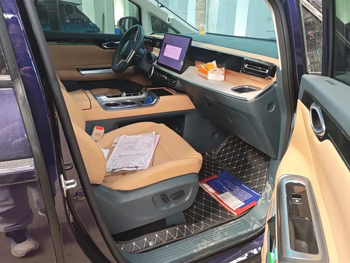 GAC Trumpchi E8 2024 2024款 150km 龙腾光辉版