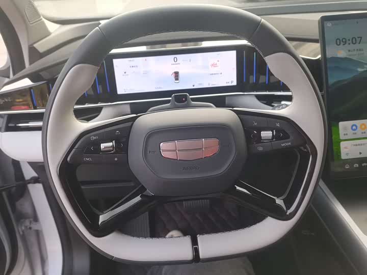 Geely Atlas L 2024 2024款 1.5TD DCT旗舰版