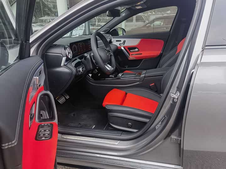 Mercedes-Benz A-Class AMG 2025 2025款 AMG A 35 L 4MATIC