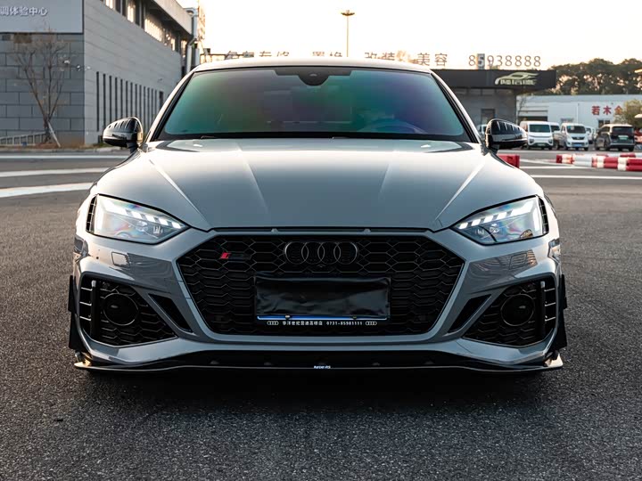 Audi RS 5 2023 2023款 RS 5 2.9T Sportback 暗金版