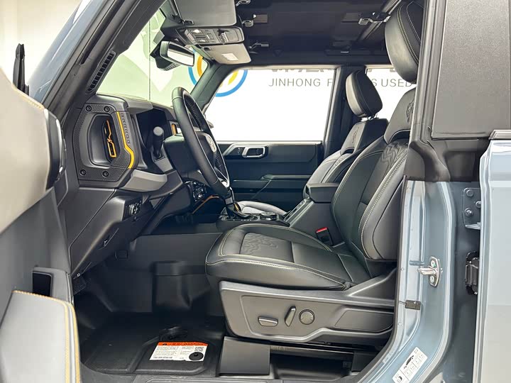 Ford Bronco 2024 2024款 2.3T 荒地