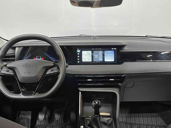 Roewe i5 2023 2023款 1.5L 手动舒享版