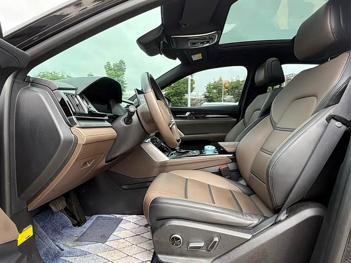 BYD Tang 2021 2021款 2.0T 自动旗舰型