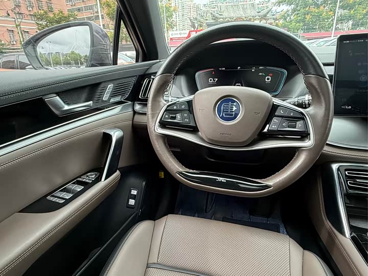 BYD Tang 2021 2021款 2.0T 自动旗舰型