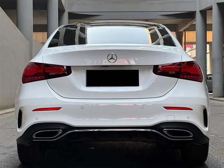 Mercedes-Benz A-Class 2024 2024款 改款 A 200 L 时尚型