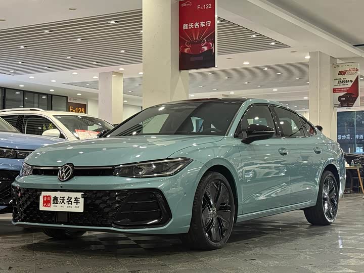 Volkswagen Passat 2025 2025款 Pro 380TSI 星空龙尊版