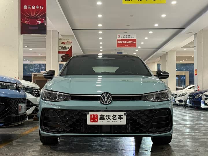 Volkswagen Passat 2025 2025款 Pro 380TSI 星空龙尊版