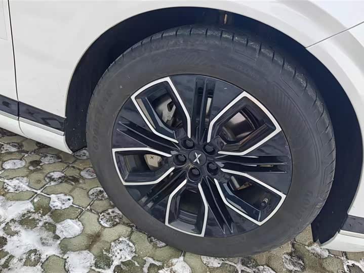 XPeng G9 2025 2025款 625 长续航 Max