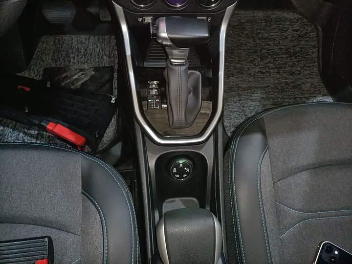 Citroen C3-XR 2021 2021款 190THP DCT致尚版