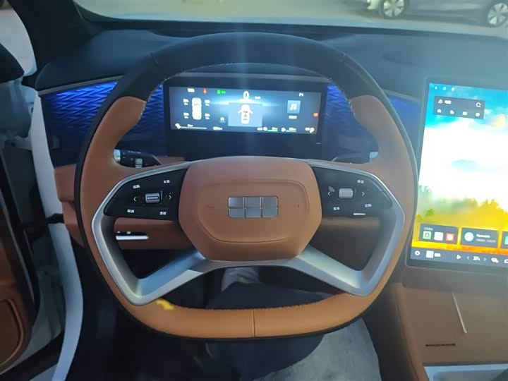 Geely Galaxy L7 2025 2025款 EM-i 115km 探索+版