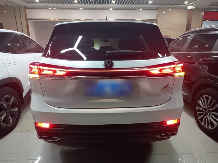 Changan X7 Plus 2024 2024款 1.5T 自动臻享型 5座