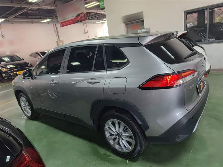 Toyota Corolla Cross 2024 2024款 2.0L 先锋版