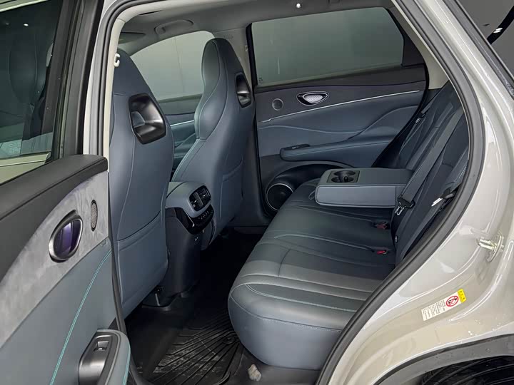 BYD Sea Lion 07 DM-i Hybrid 2025 2025款 150 领航+版