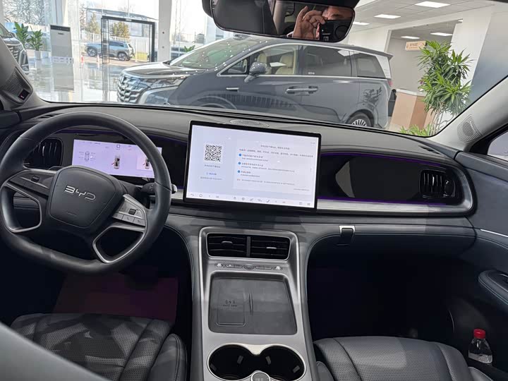 BYD Sea Lion 07 DM-i Hybrid 2025 2025款 150 领航+版