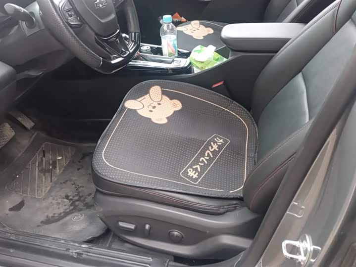 Chevrolet Seeker 2022 2022款 1.5T CVT RS蜂潮版