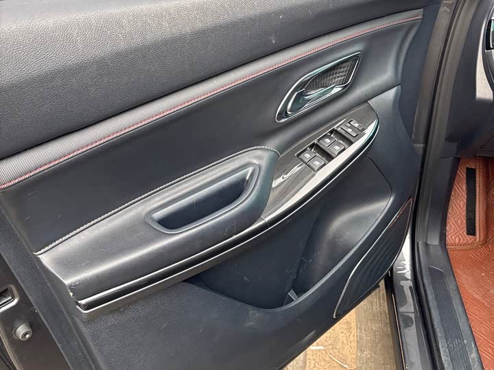 Changan Oshan X7 2021 2021款 1.5T 自动精英型