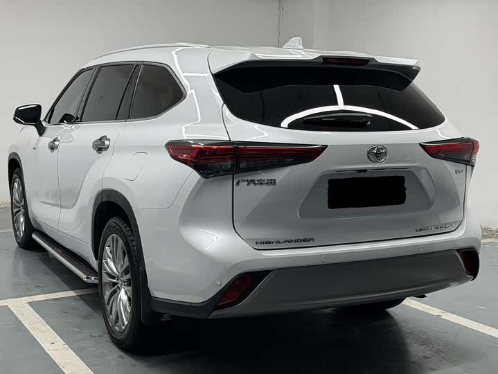 Toyota Highlander 2024 2024款 2.5L智能电混双擎四驱至尊版 7座