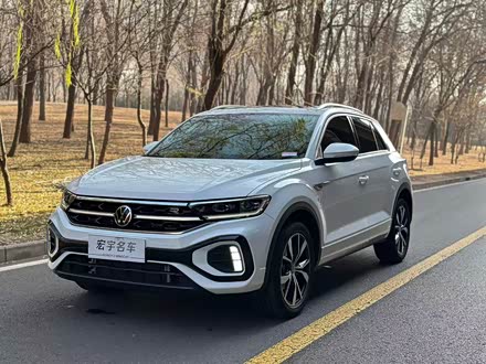 Volkswagen T-Roc 2025 2025款 改款 300TSI DSG两驱辰光版
