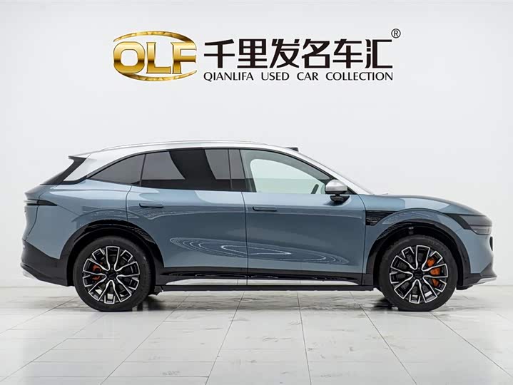Zeekr 7X 2025 2025款 100kWh 长续航后驱智驾版