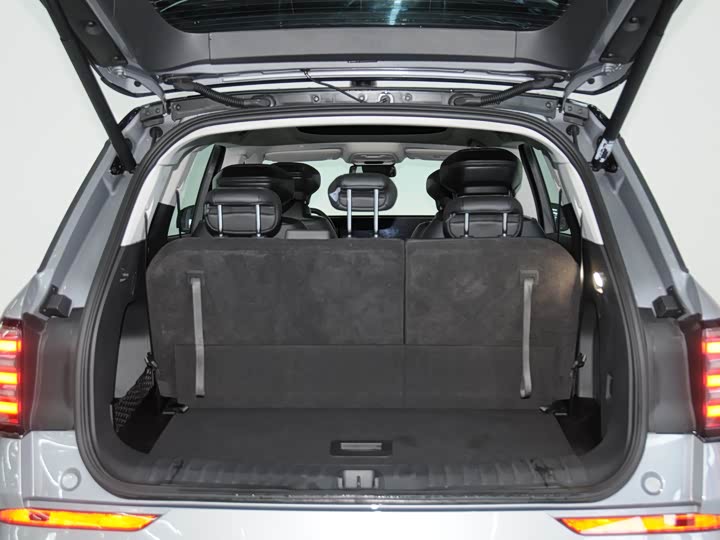 Ford Edge 2025 2025款 锐界L 2.0T EcoBoost E混动四驱七座至尊型