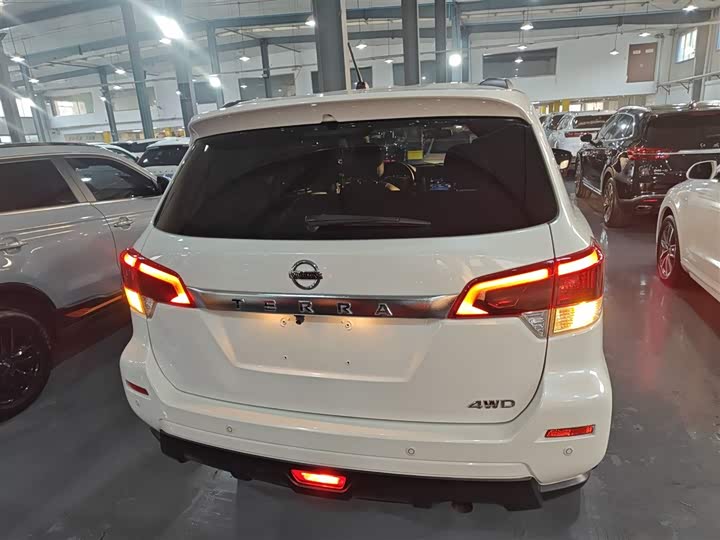 Nissan Terra 2020 2020款 2.5L XL Upper 4WD 自动四驱豪华版