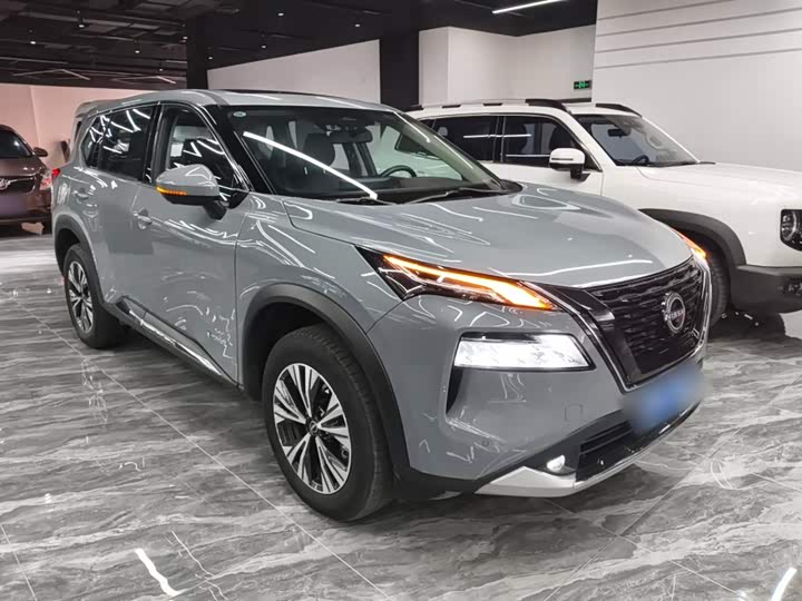 Nissan X-Trail 2023 2023款 e-POWER 超混双电机四驱豪华版