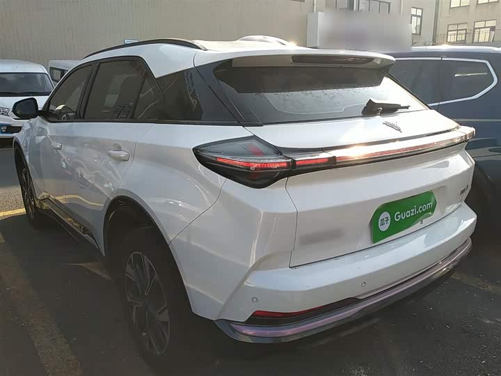 Hozon U 2022 2022款 哪吒U-Ⅱ 400 Lite 三元锂