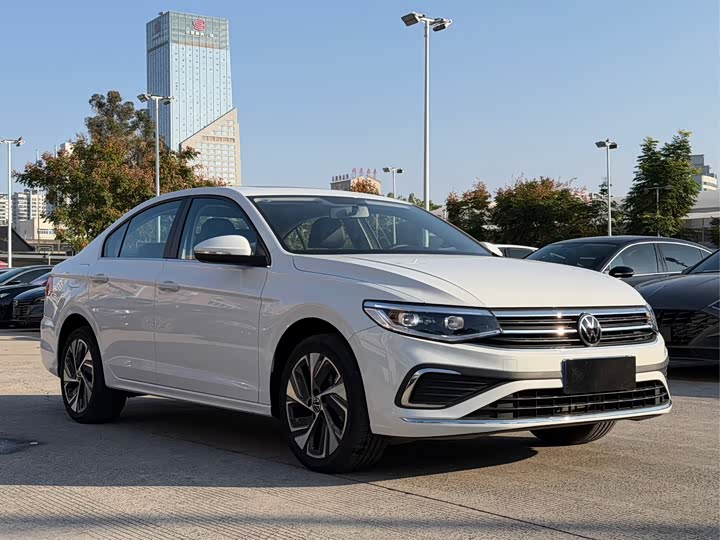 Volkswagen Bora 2025 2025款 200TSI DSG悦行导航版