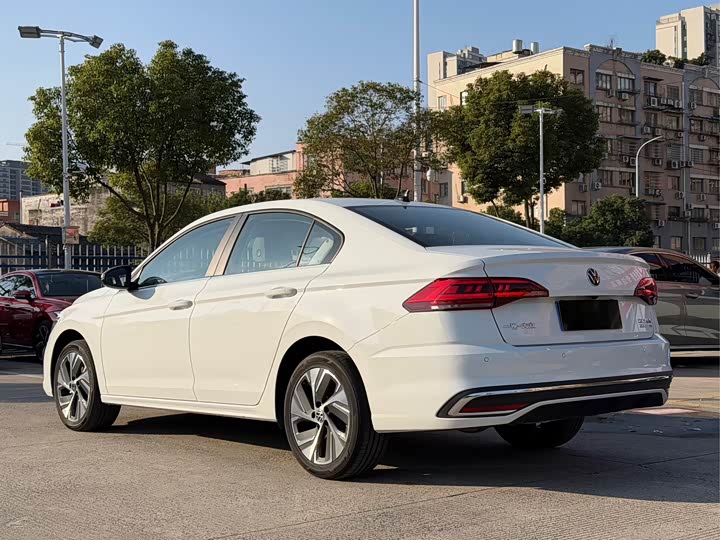 Volkswagen Bora 2025 2025款 200TSI DSG悦行导航版