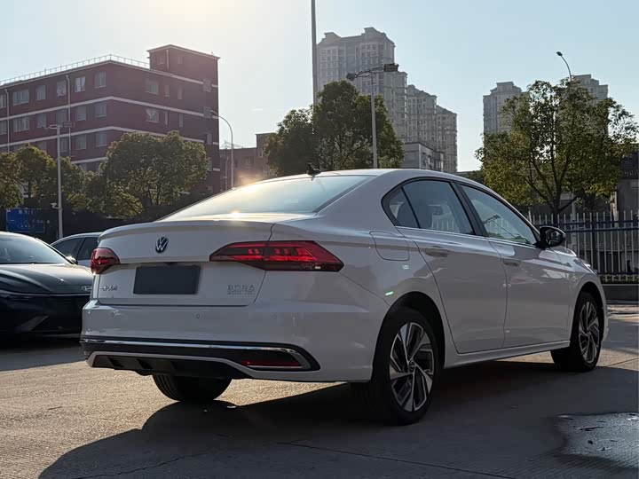 Volkswagen Bora 2025 2025款 200TSI DSG悦行导航版