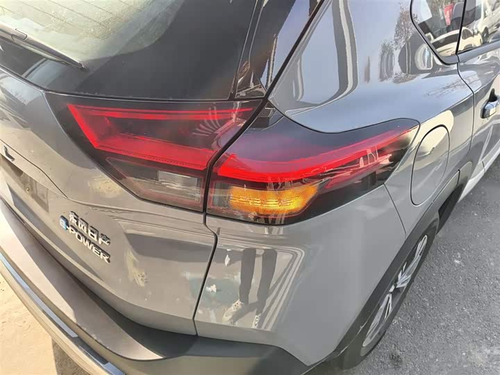 Nissan X-Trail 2023 2023款 e-POWER 超混双电机四驱豪华版