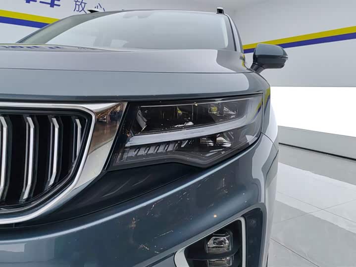 Geely Okavango 2022 2022款 1.8TD DCT旗舰型 7座